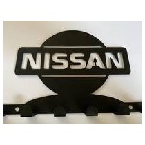 Znak Nissan